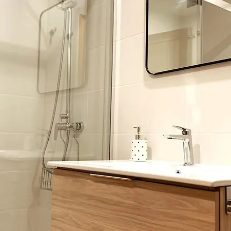 Апартаменти Estudio Plaza Maribel Con Parking Incluido *